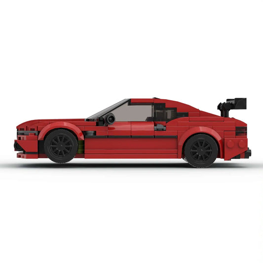 BMW M8 MOC